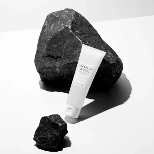 SKIN1004 Madagascar Centella Tone Brightening Cleansing Gel Foam 125ml