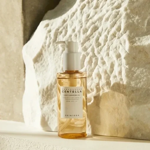SKIN1004 Madagascar Centella Light Cleansing Oil 30ml