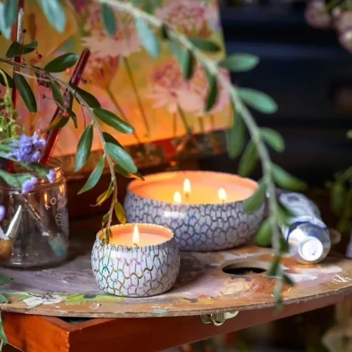 Voluspa 3-Wick Candle Decorative Tin Wildflowers 340g