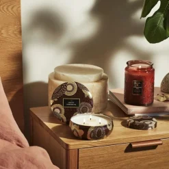 Voluspa 3-Wick Candle Decorative Tin Forbidden Fig 340g