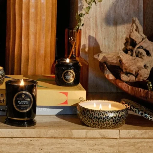 Voluspa 3-Wick Candle Decorative Tin Burning Woods 340g