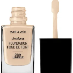 Wet n Wild Photo Focus Dewy Foundation – Soft Ivory